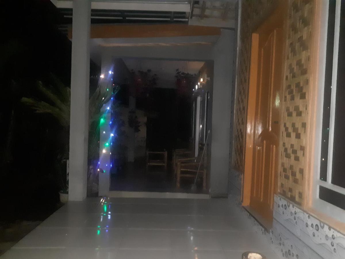 Eltari Homestay Tetebatu Exterior foto